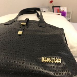 Reaction Kenneth Cole black purse
